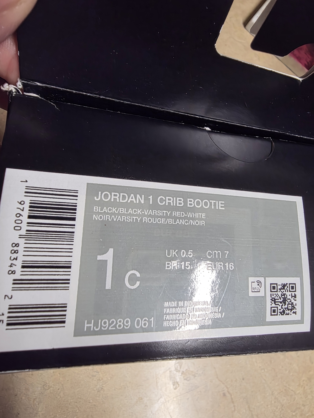 Jordan 1 Crib Bootie Black, White & Red High-Top Sneakers - Picture 3 of 3